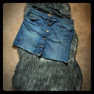 Mid-rise Denim Cut-off Skirt